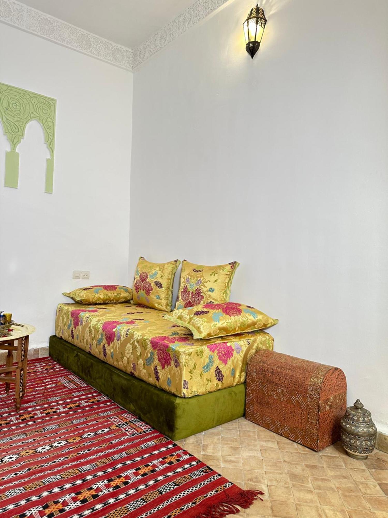Bed and Breakfast Dar Khmissa Фес Екстер'єр фото