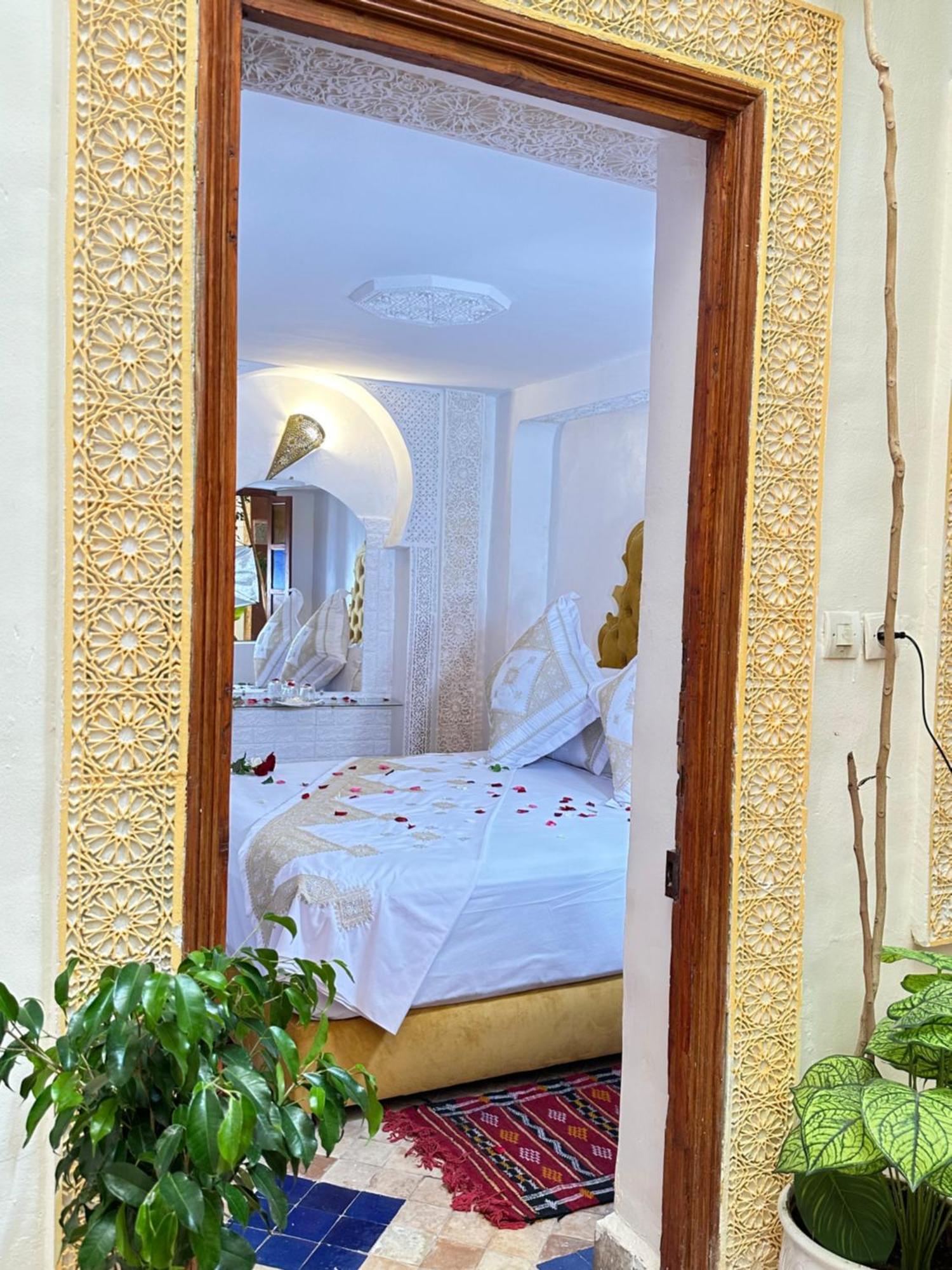 Bed and Breakfast Dar Khmissa Фес Екстер'єр фото