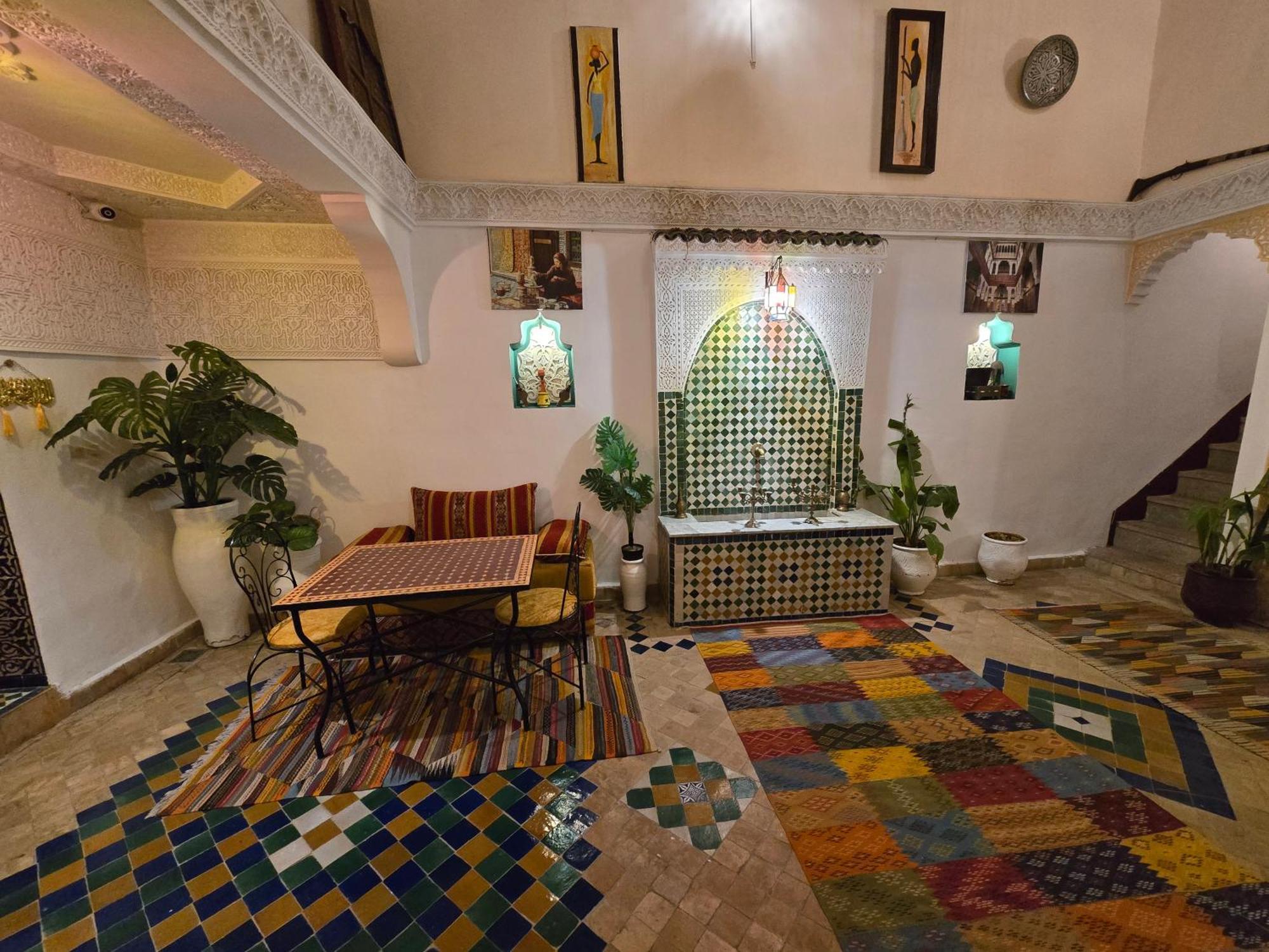 Bed and Breakfast Dar Khmissa Фес Екстер'єр фото