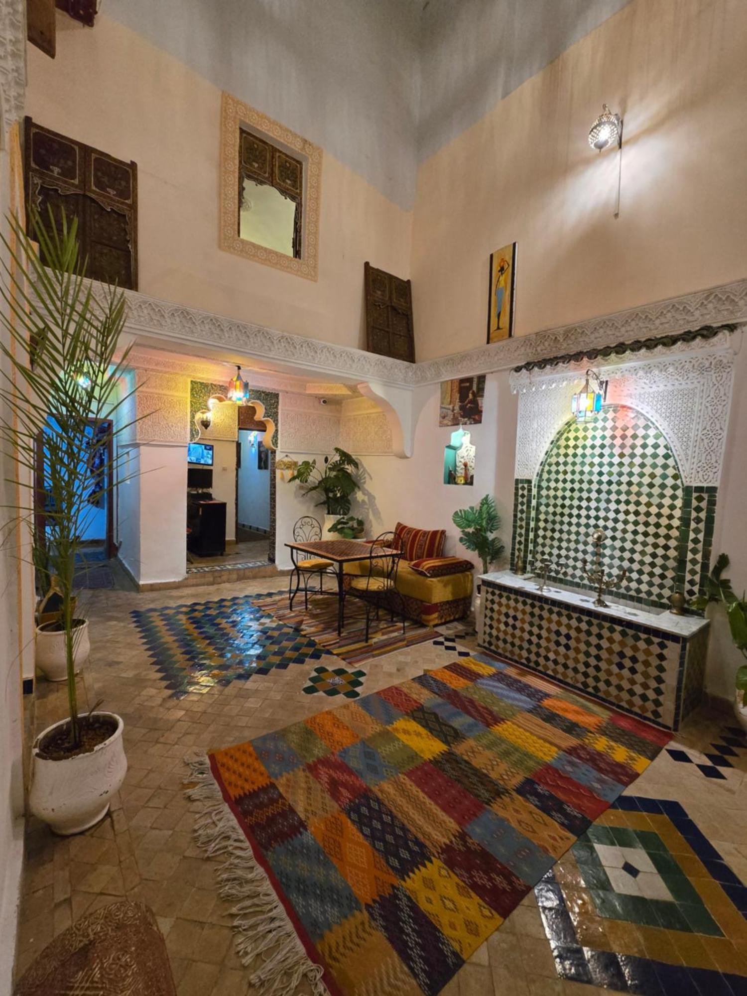Bed and Breakfast Dar Khmissa Фес Екстер'єр фото