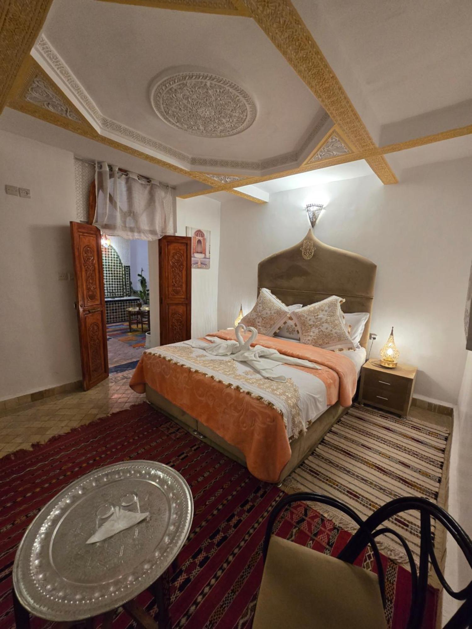 Bed and Breakfast Dar Khmissa Фес Екстер'єр фото