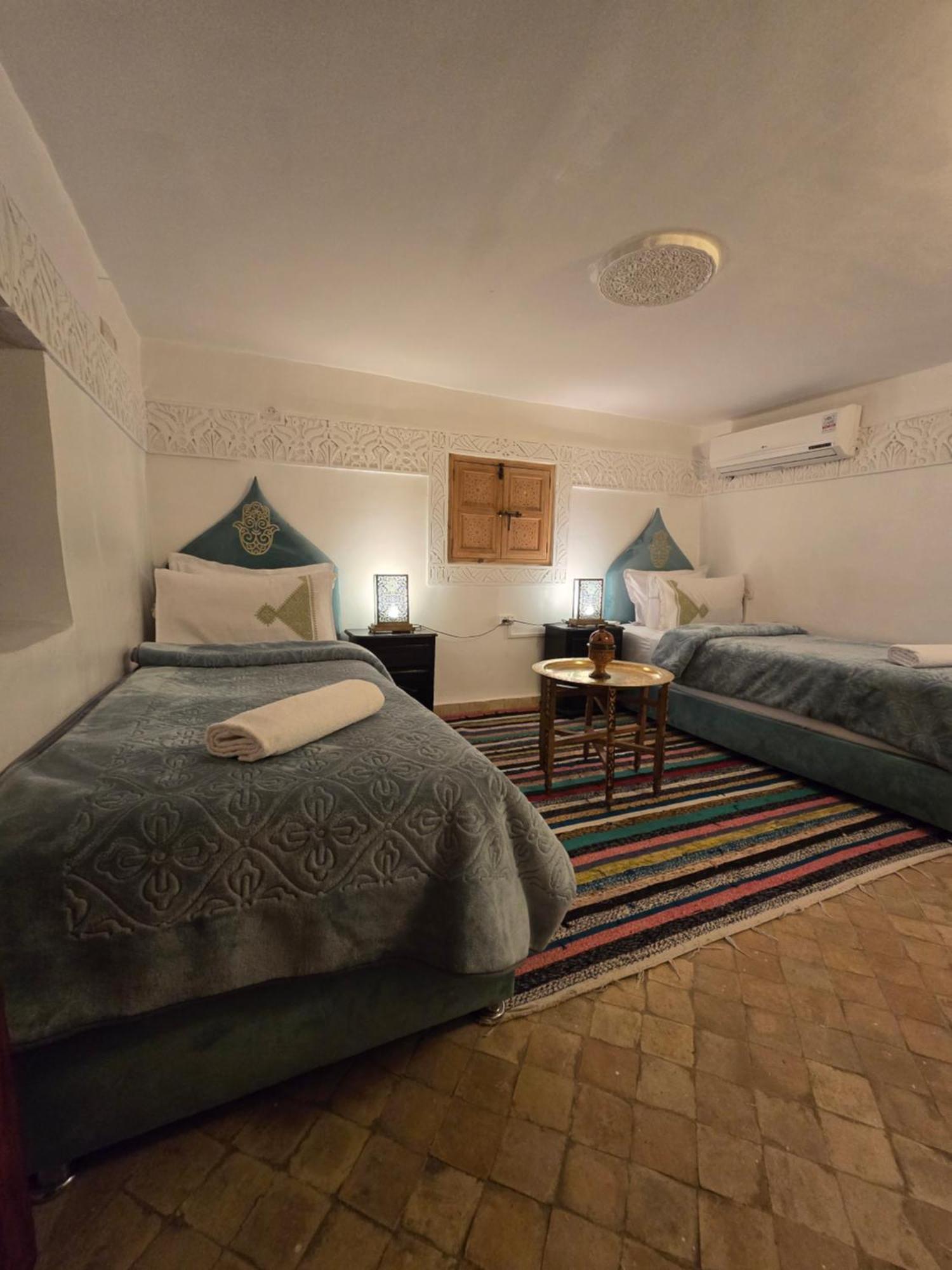 Bed and Breakfast Dar Khmissa Фес Екстер'єр фото